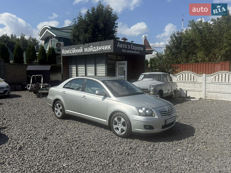 Toyota Avensis 2008
