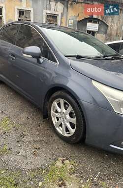 Седан Toyota Avensis 2010 в Одессе