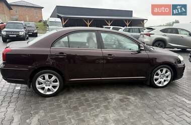 Седан Toyota Avensis 2008 в 