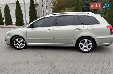 Универсал Toyota Avensis 2008 в Житомире