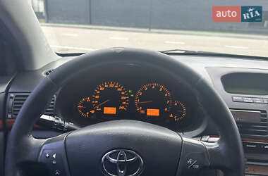 Седан Toyota Avensis 2005 в 