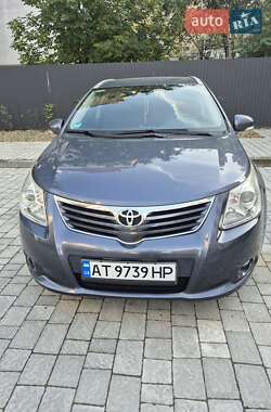 Універсал Toyota Avensis 2009 в Івано-Франківську