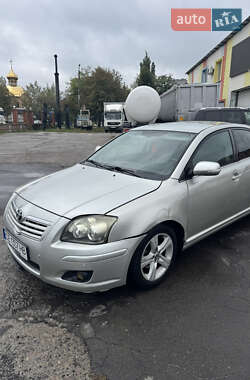 Седан Toyota Avensis 2006 в Білій Церкві