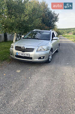 Универсал Toyota Avensis 2007 в Ужгороде