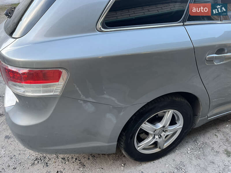 Универсал Toyota Avensis 2011 в Украинке фото 8 Универсал Toyota Avensis 2011 в Украинке