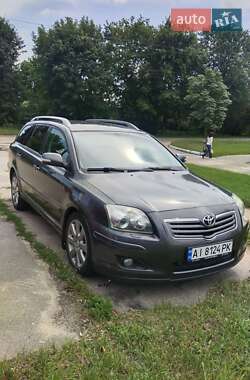Універсал Toyota Avensis 2008 в Шостці