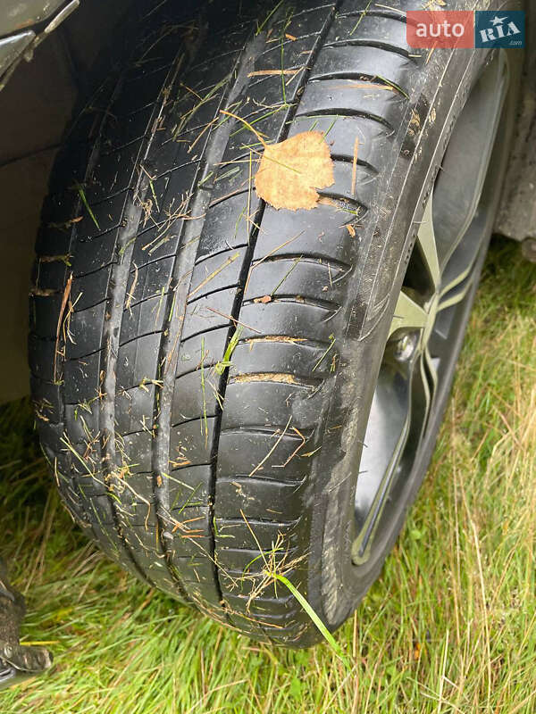 Седан Toyota Avensis 2008 в Хусті фото 34 Седан Toyota Avensis 2008 в Хусті