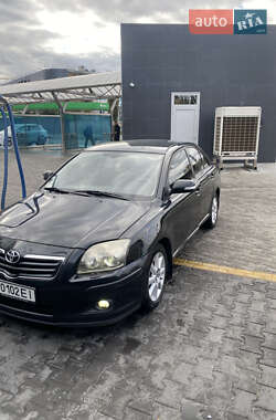 Седан Toyota Avensis 2007 в Києві