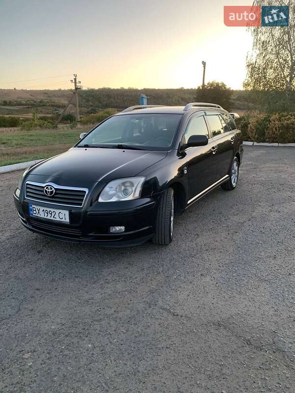 Універсал Toyota Avensis 2005 в Одесі