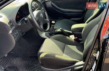 Седан Toyota Avensis 2007 в 
