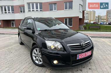 Універсал Toyota Avensis 2006 в Вінниці