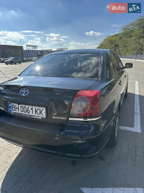 Седан Toyota Avensis 2007 в Одесі