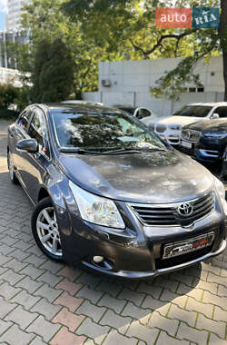 Седан Toyota Avensis 2009 в Одессе
