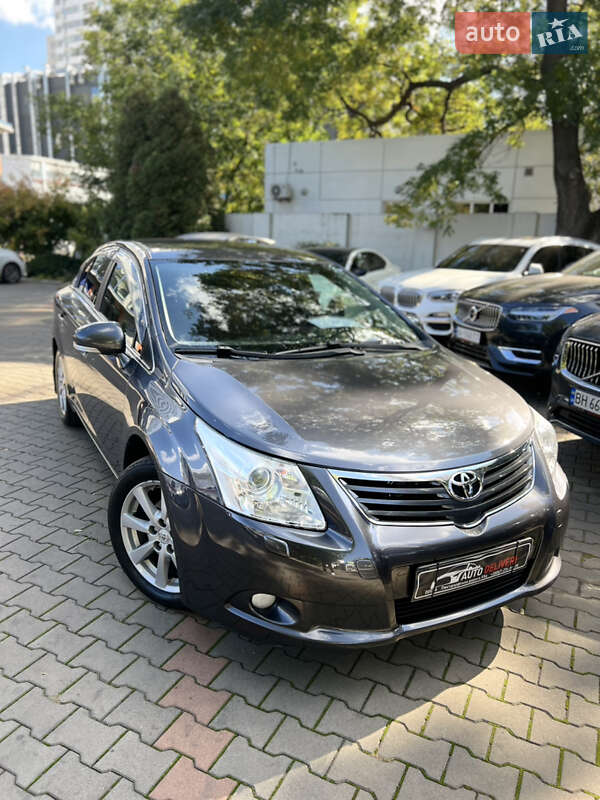 Toyota Avensis 2009