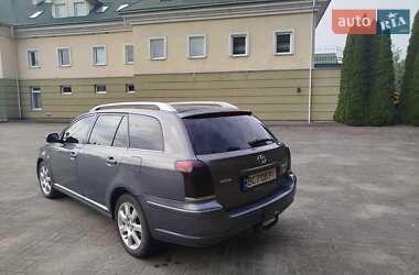 Универсал Toyota Avensis 2003 в  фото 4 Универсал Toyota Avensis 2003 в