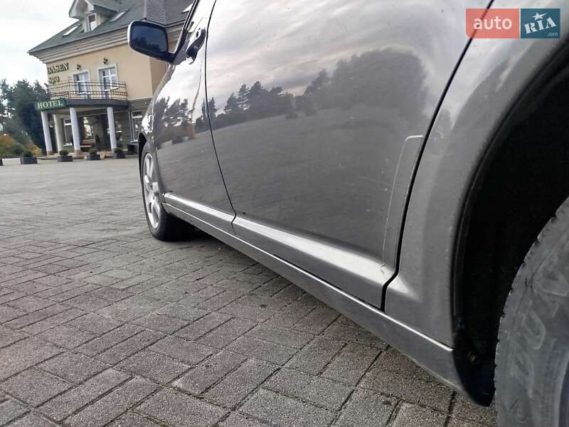 Универсал Toyota Avensis 2003 в Яворове фото 8 Универсал Toyota Avensis 2003 в Яворове
