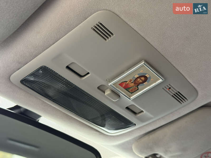 Седан Toyota Avensis 2005 в Днепре фото 52 Седан Toyota Avensis 2005 в Днепре