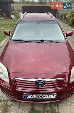 Универсал Toyota Avensis 2006 в Смеле