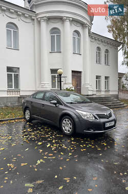 Седан Toyota Avensis 2011 в Полтаві