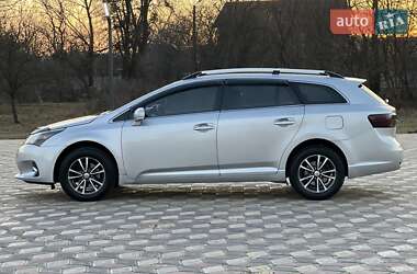 Универсал Toyota Avensis 2012 в 