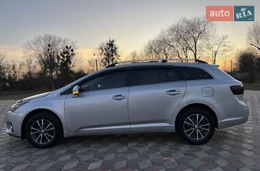 Универсал Toyota Avensis 2012 в 