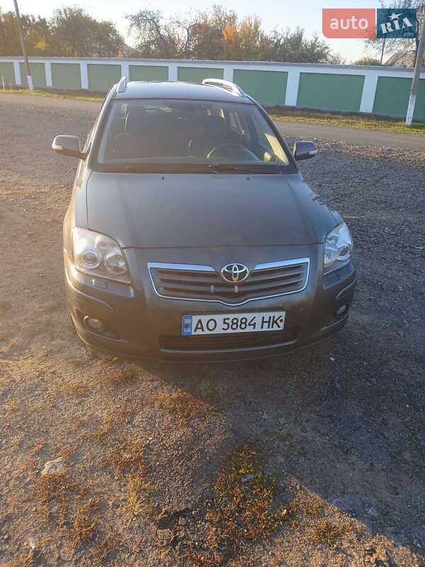 Универсал Toyota Avensis 2007 в Мукачево