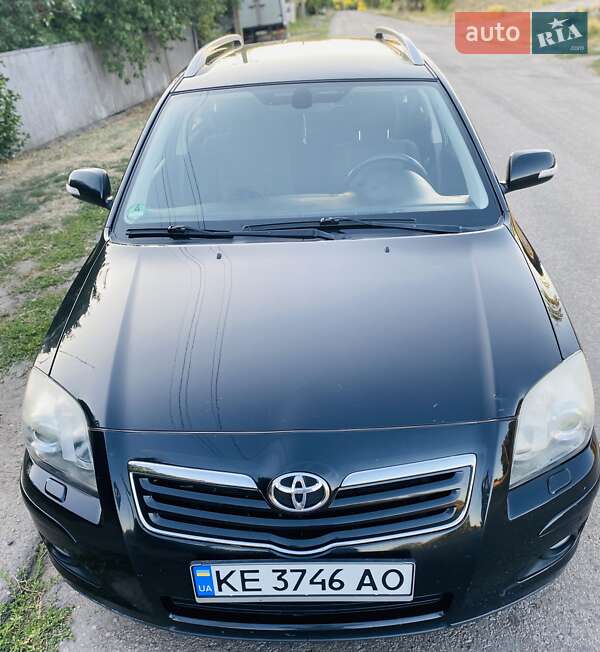 Универсал Toyota Avensis 2007 в Андреевке