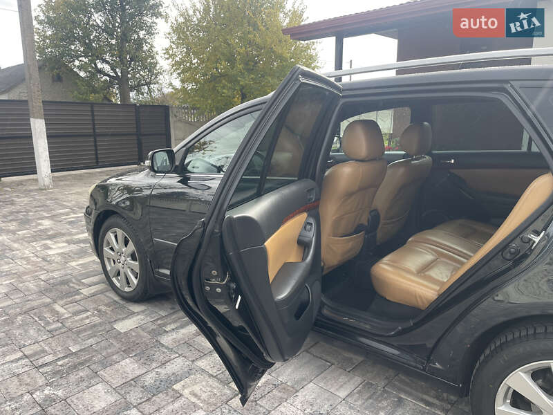 Універсал Toyota Avensis 2007 в Києві