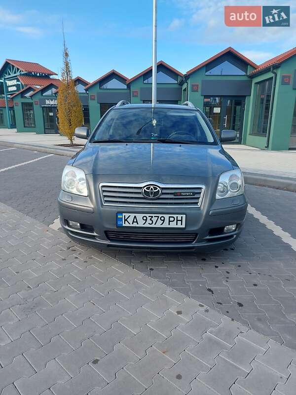 Универсал Toyota Avensis 2004 в Киеве фото 2 Универсал Toyota Avensis 2004 в Киеве