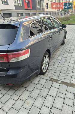 Універсал Toyota Avensis 2009 в  фото 5 Універсал Toyota Avensis 2009 в