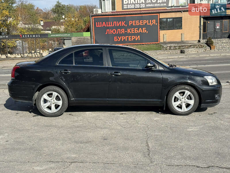 Седан Toyota Avensis 2007 в Запорожье