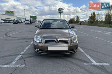 Ліфтбек Toyota Avensis 2005 в Києві