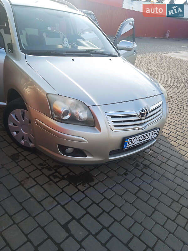 Універсал Toyota Avensis 2006 в Кам'янці-Бузькій