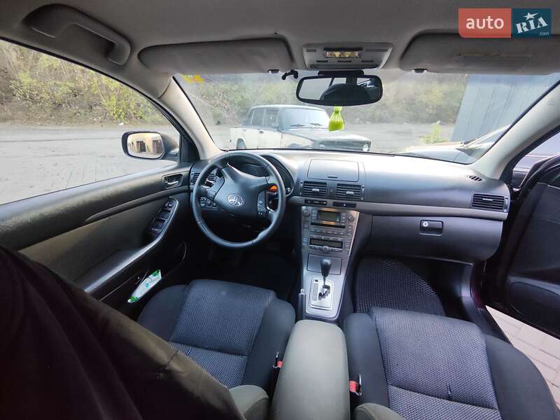 Универсал Toyota Avensis 2007 в Краматорске