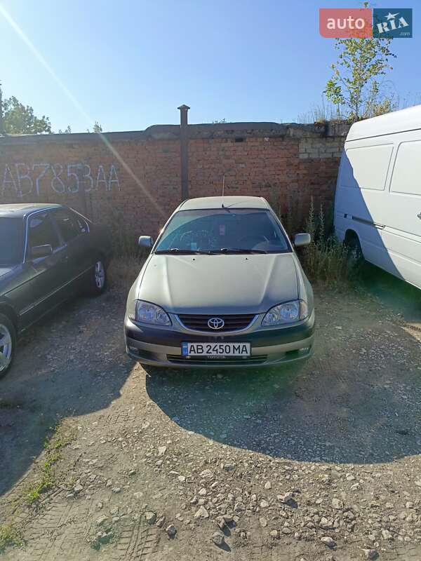 Toyota Avensis 2000 Toyota Avensis 2000