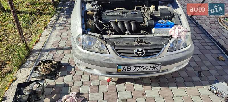 Универсал Toyota Avensis 2002 в Виннице
