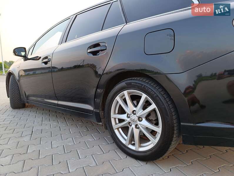 Универсал Toyota Avensis 2010 в Радивилове фото 5 Универсал Toyota Avensis 2010 в Радивилове