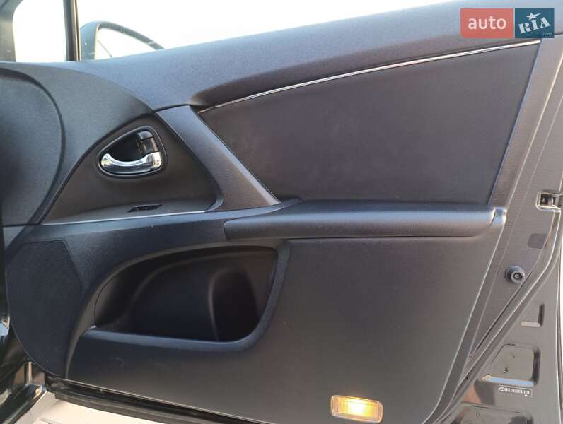 Универсал Toyota Avensis 2010 в Радивилове фото 20 Универсал Toyota Avensis 2010 в Радивилове