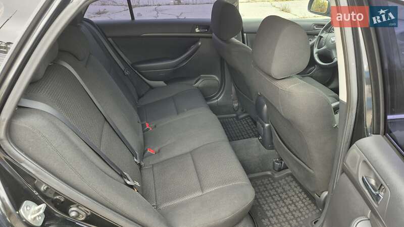 Универсал Toyota Avensis 2006 в Полтаве фото 15 Универсал Toyota Avensis 2006 в Полтаве