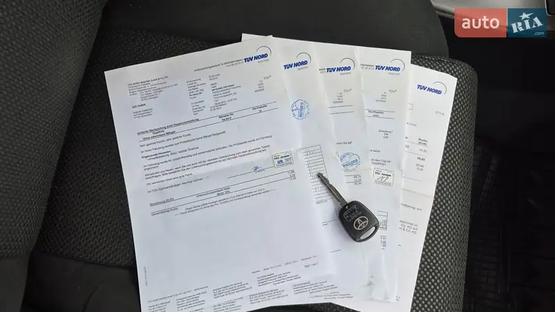 Универсал Toyota Avensis 2006 в Полтаве документ 2 фото Универсал Toyota Avensis 2006 в Полтаве документ