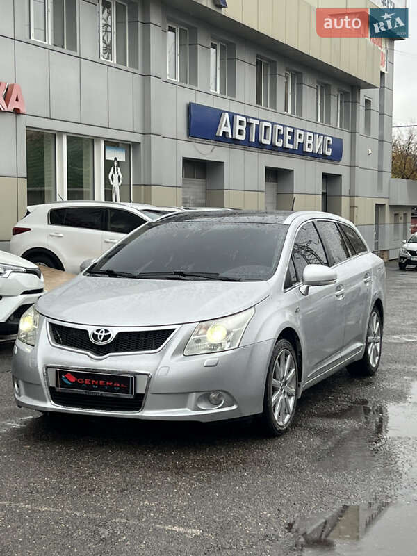 Toyota Avensis 2009