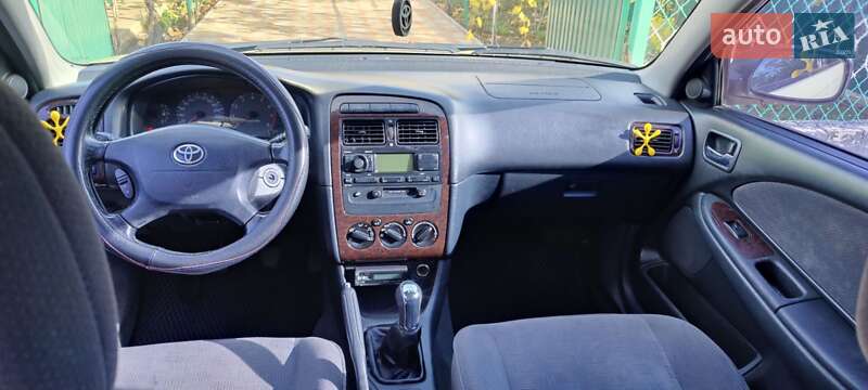 Седан Toyota Avensis 2002 в Черноморске фото 3 Седан Toyota Avensis 2002 в Черноморске