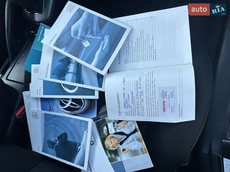 Универсал Toyota Avensis 2008 в Луцке