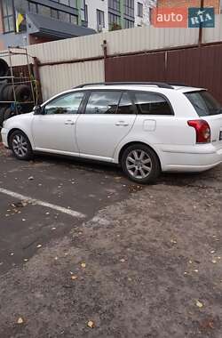 Универсал Toyota Avensis 2006 в Виннице