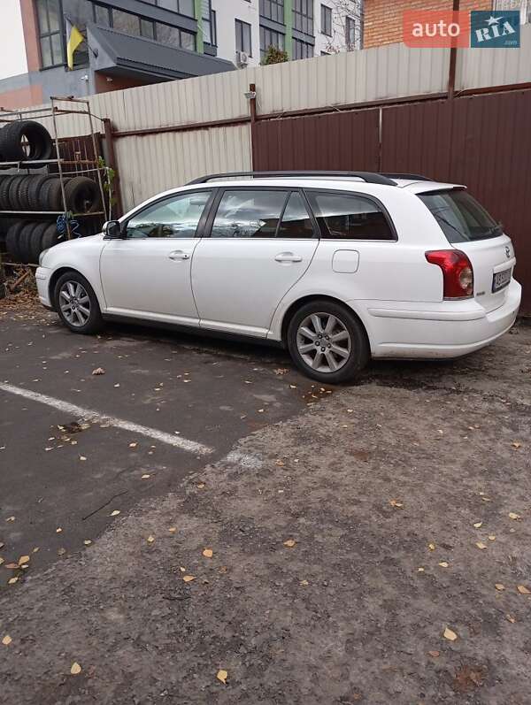 Универсал Toyota Avensis 2006 в Виннице фото Универсал Toyota Avensis 2006 в Виннице