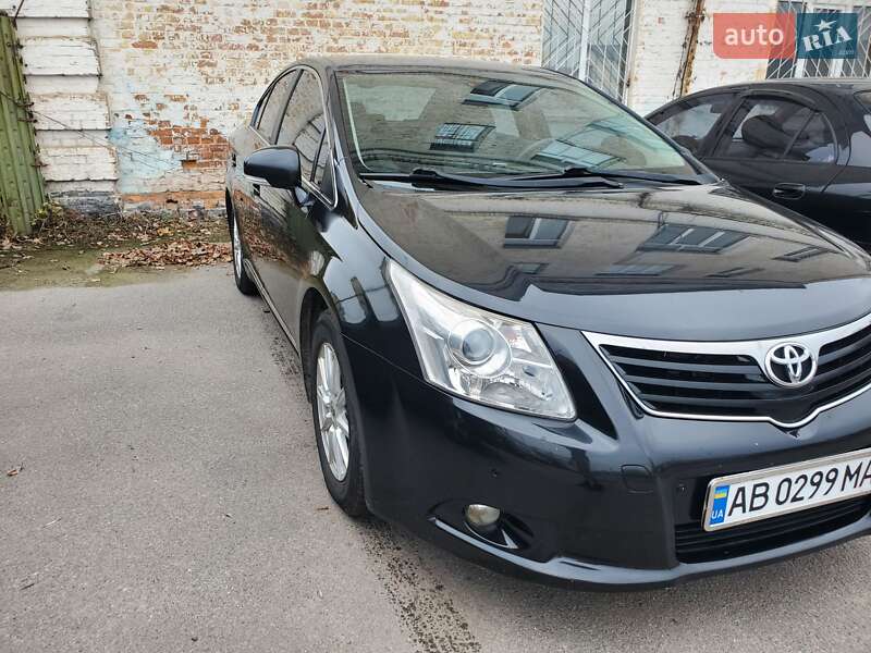 Седан Toyota Avensis 2010 в Виннице фото Седан Toyota Avensis 2010 в Виннице