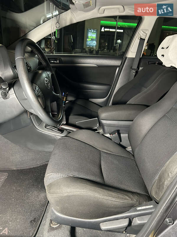 Универсал Toyota Avensis 2008 в Одессе