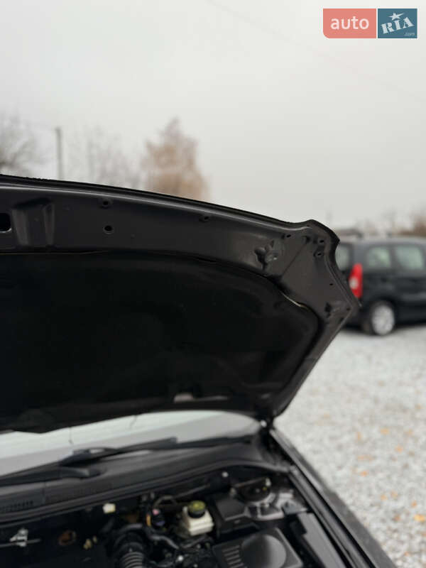 Универсал Toyota Avensis 2007 в Луцке