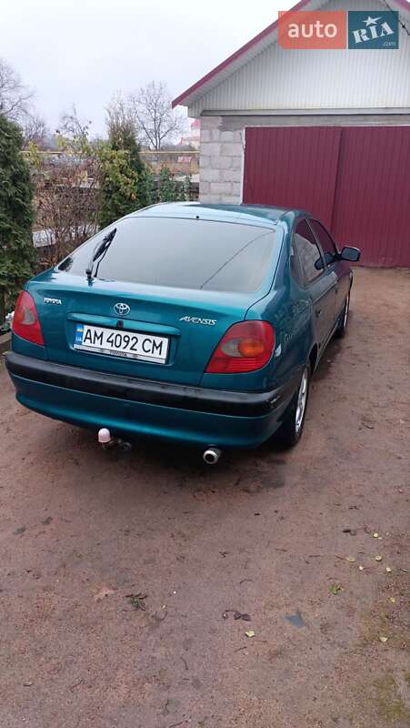 Лифтбек Toyota Avensis 1998 в Черняхове фото 4 Лифтбек Toyota Avensis 1998 в Черняхове