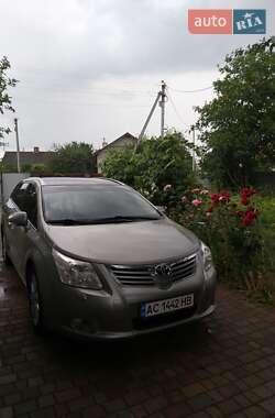 Універсал Toyota Avensis 2009 в Луцьку